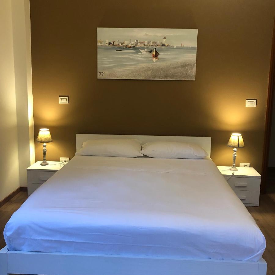 Casa Patrizia Apartment Torri Del Benaco Ngoại thất bức ảnh