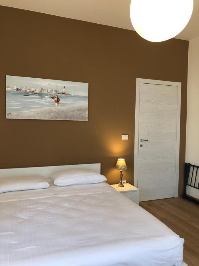 Casa Patrizia Apartment Torri Del Benaco Ngoại thất bức ảnh